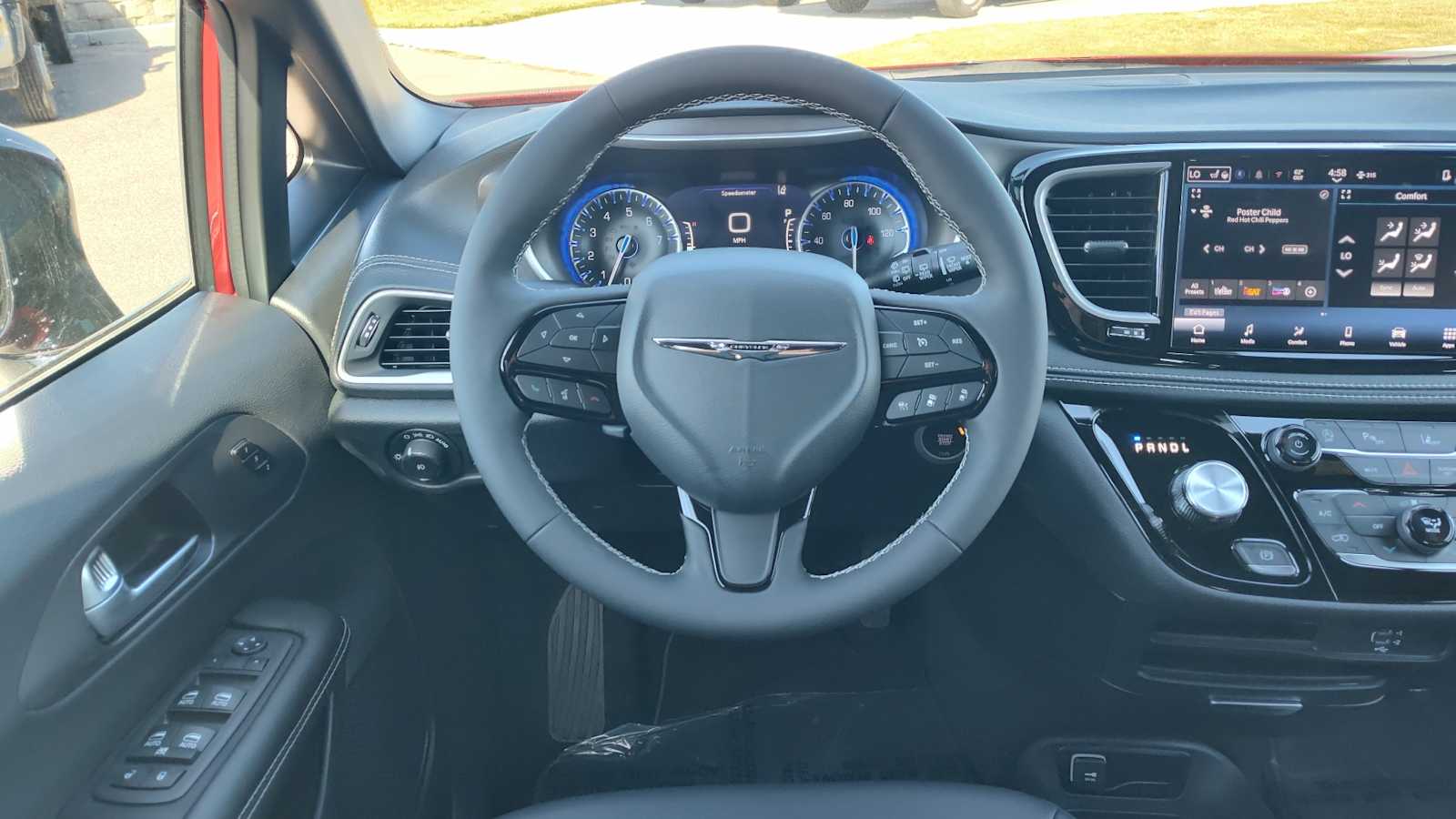 Thumbnail: 2026 Chrysler Pacifica - 15