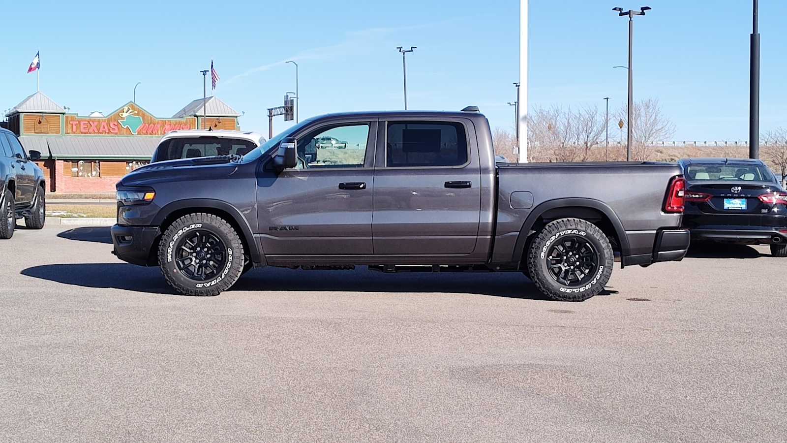 Thumbnail: 2026 RAM 1500 - 3