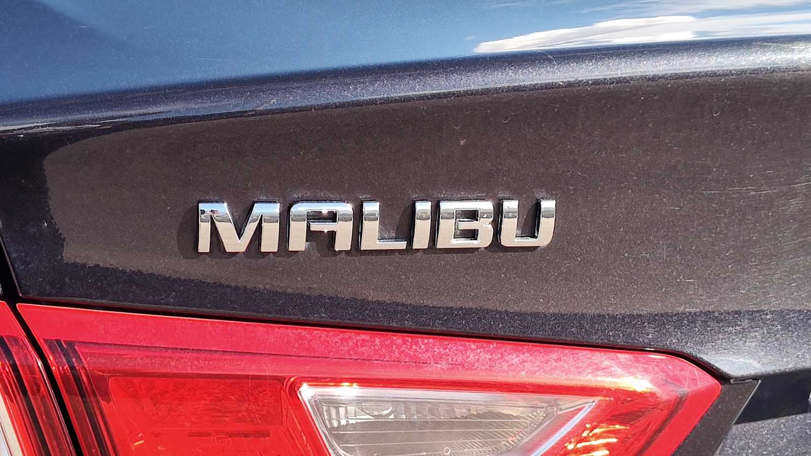 Thumbnail: 2023 Chevrolet Malibu - 7