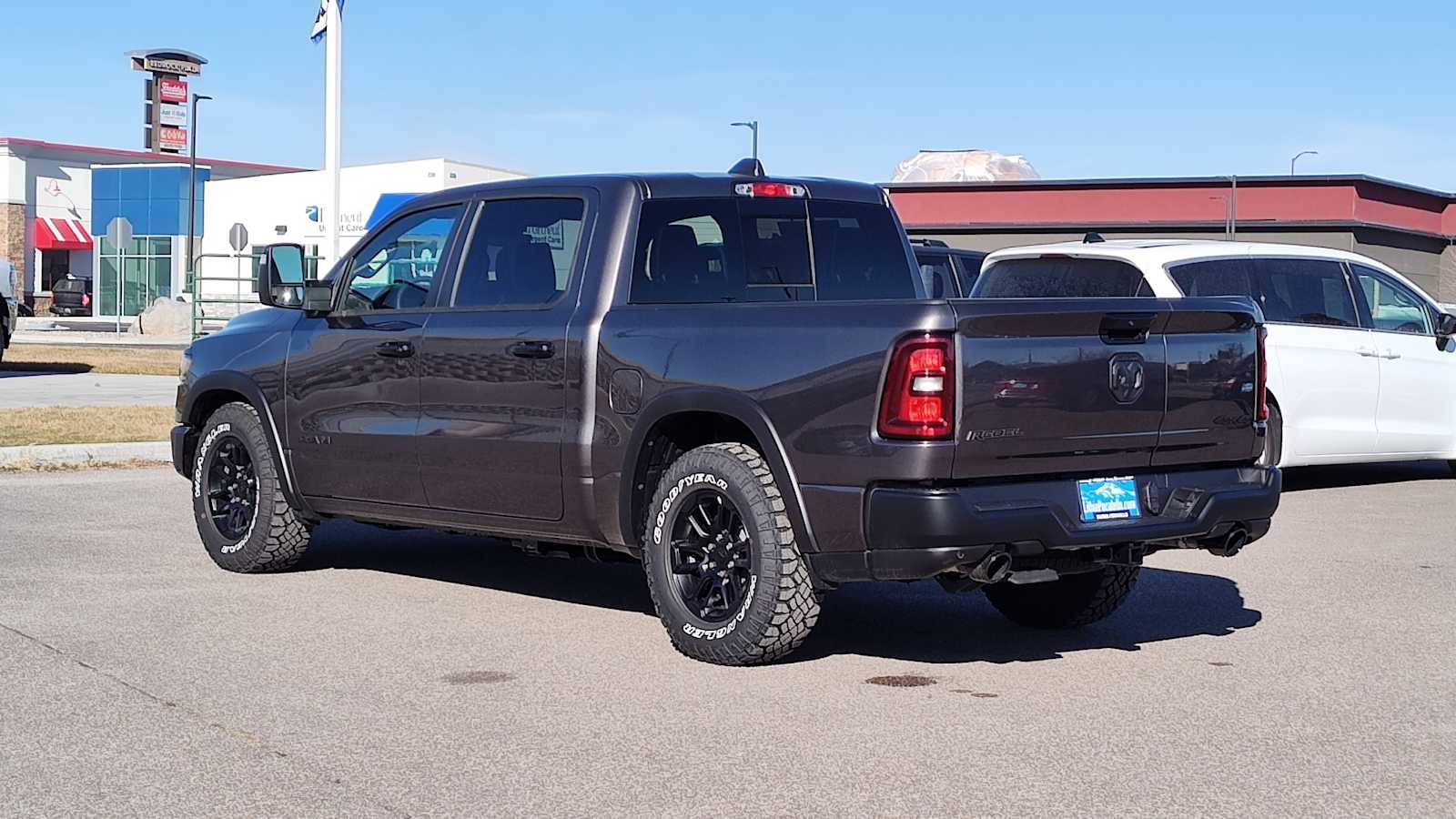 Thumbnail: 2026 RAM 1500 - 4