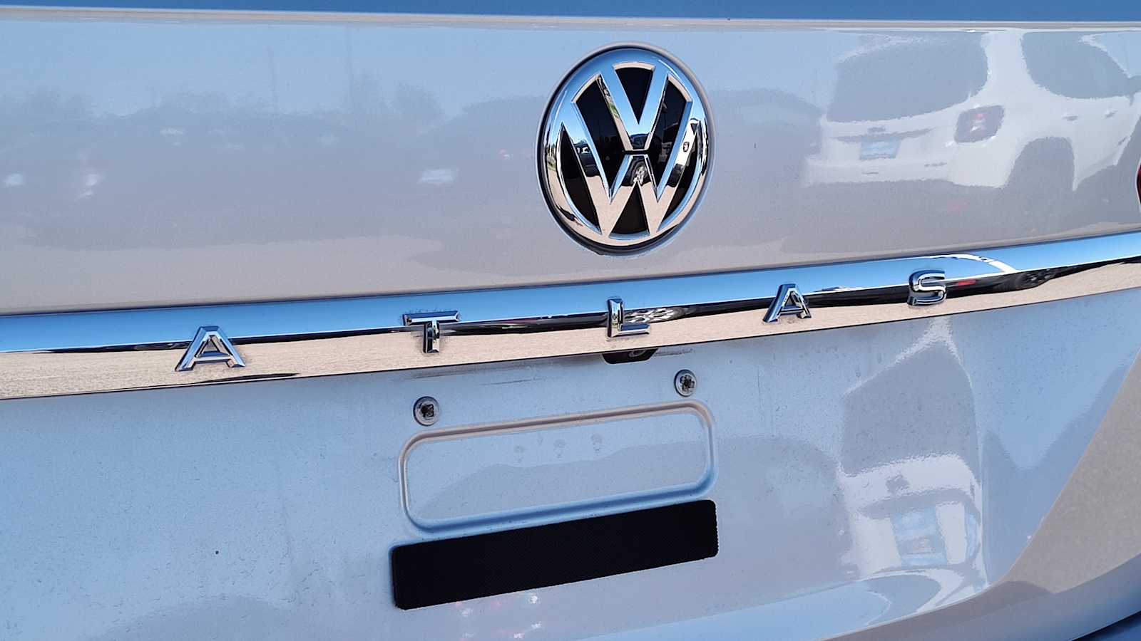 Thumbnail: 2018 Volkswagen Atlas - 2