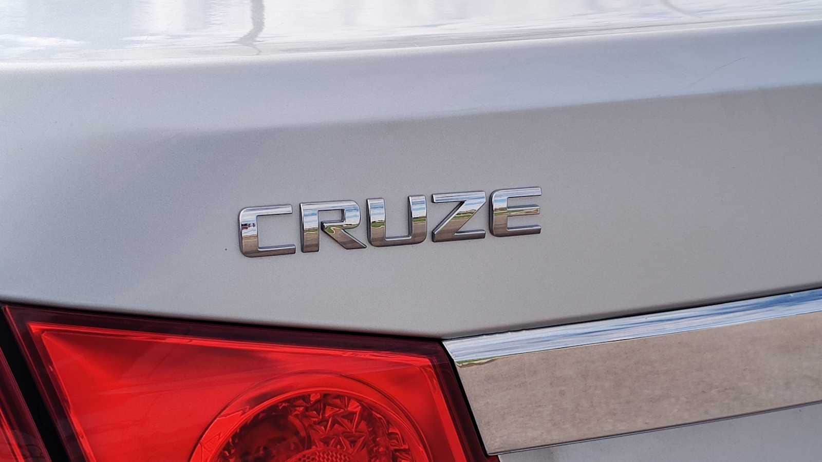 Thumbnail: 2012 Chevrolet Cruze - 2