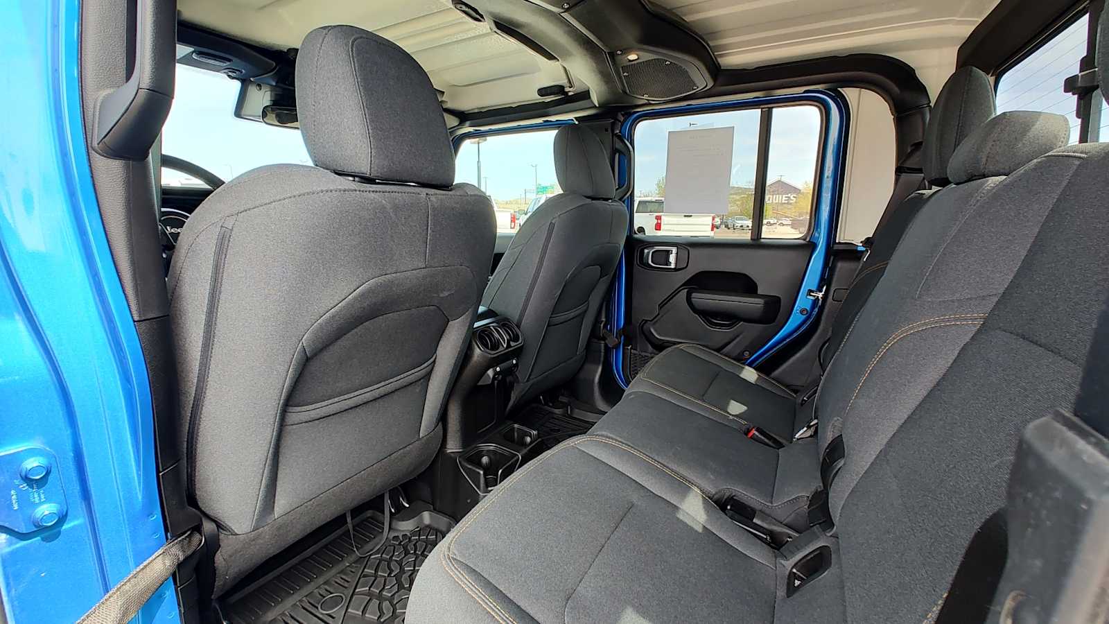 Thumbnail: 2024 Jeep Gladiator - 12