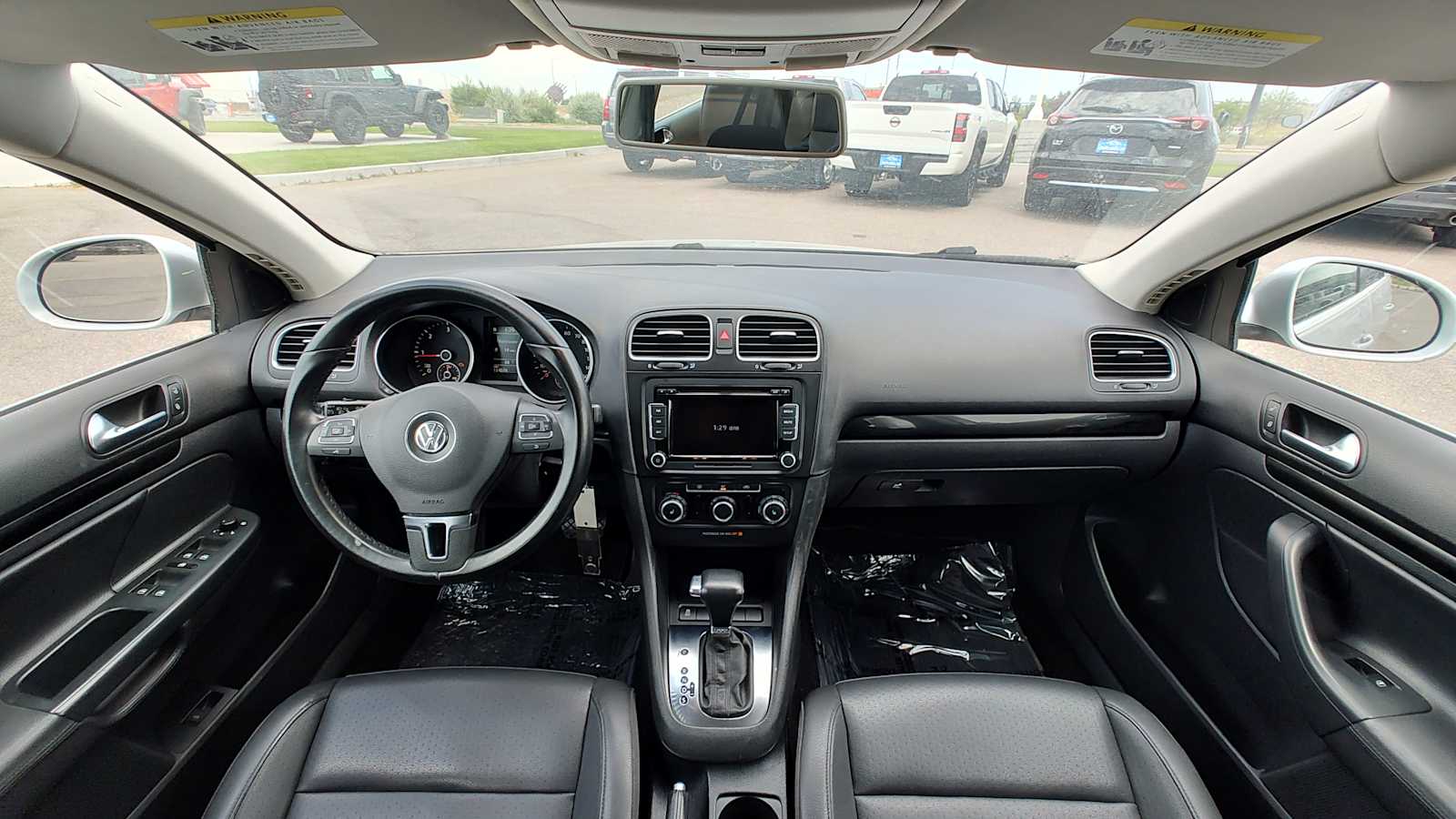 Thumbnail: 2011 Volkswagen Jetta - 10