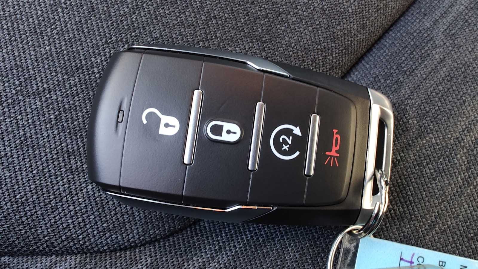 Thumbnail: 2026 RAM 1500 - 20