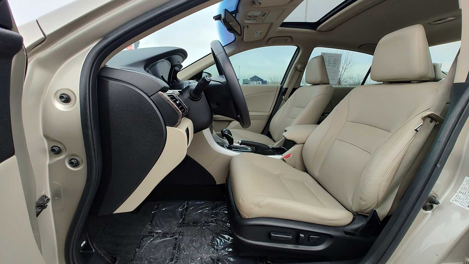 Thumbnail: 2017 Honda Accord - 11