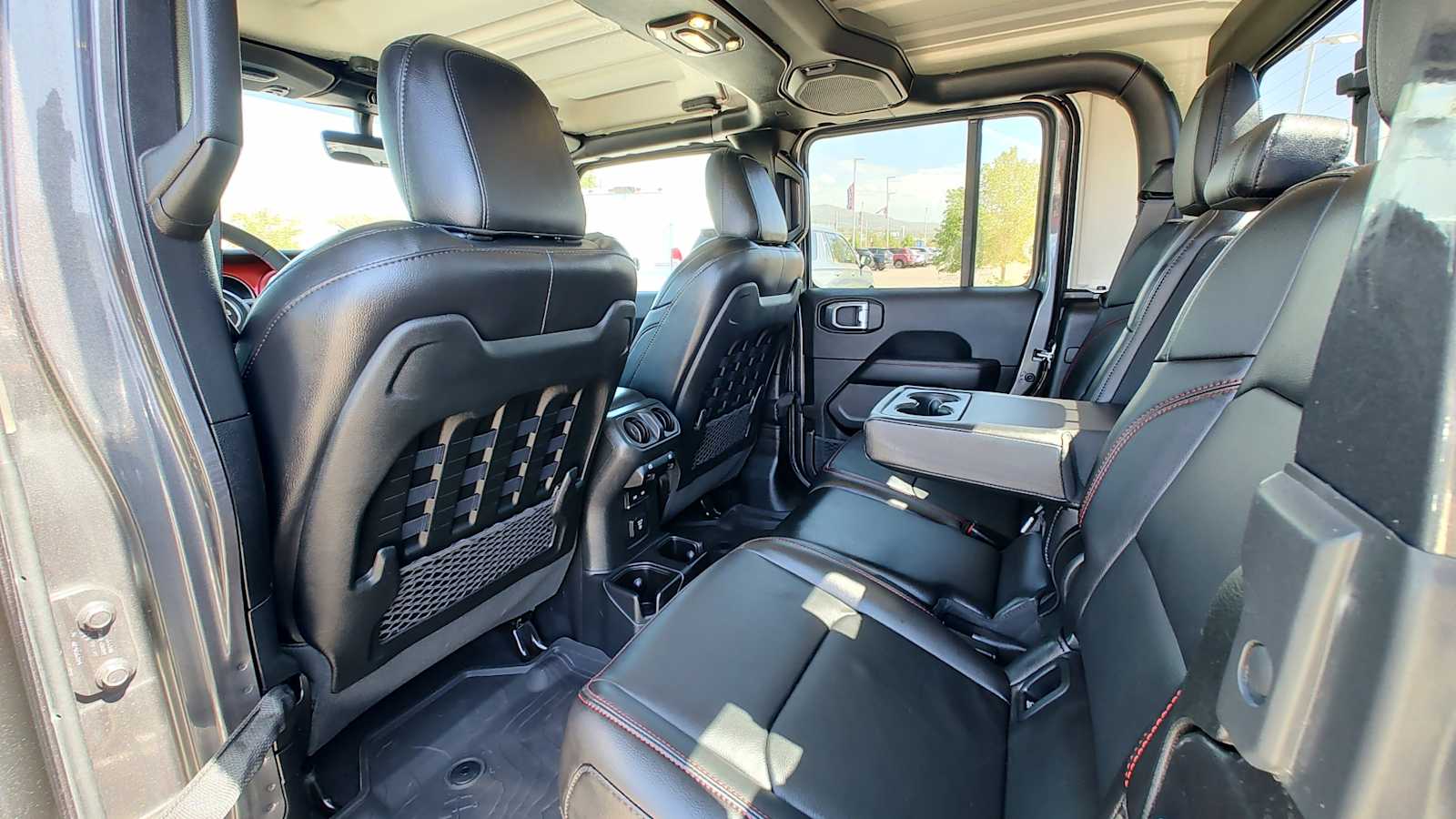 Thumbnail: 2023 Jeep Gladiator - 12