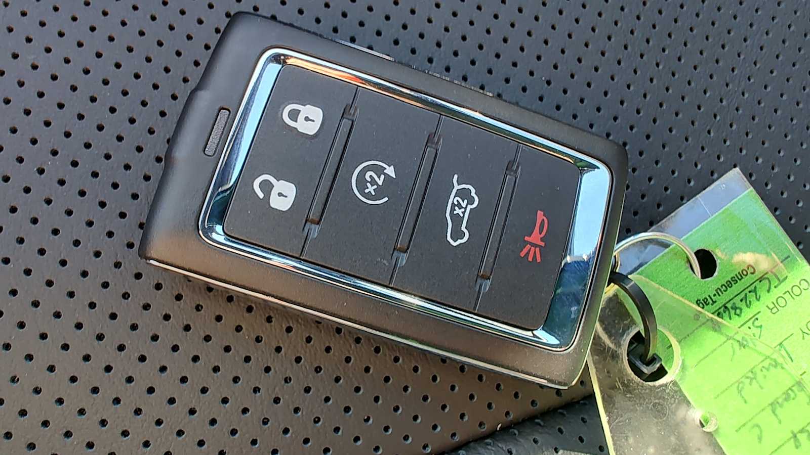 Thumbnail: 2026 Jeep Grand Cherokee - 20