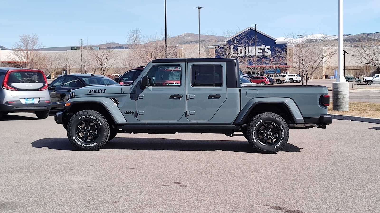 Thumbnail: 2025 Jeep Gladiator - 3