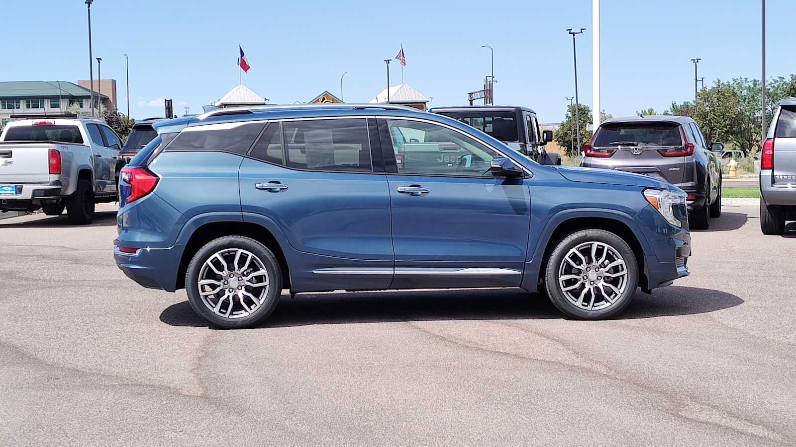 Thumbnail: 2024 GMC Terrain - 26
