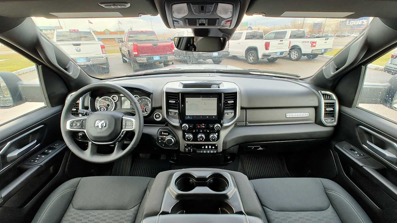 Thumbnail: 2025 RAM 1500 - 10