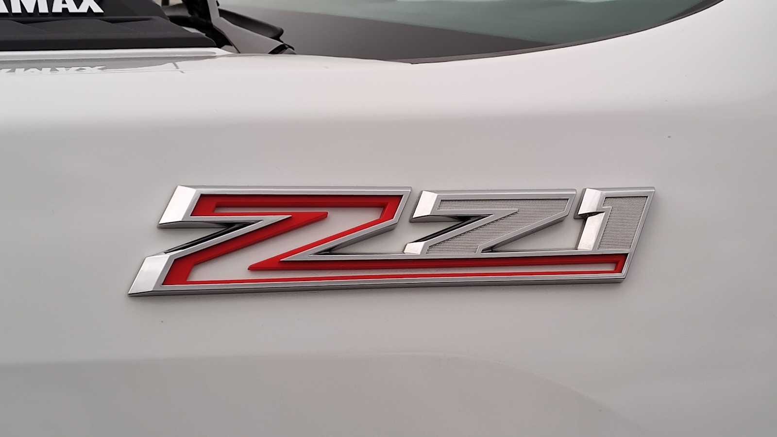 Thumbnail: 2023 Chevrolet Silverado 2500 - 22