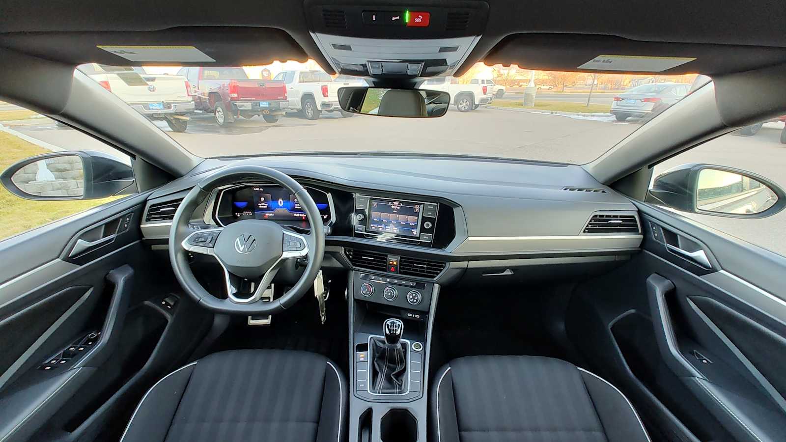 Thumbnail: 2024 Volkswagen Jetta - 10