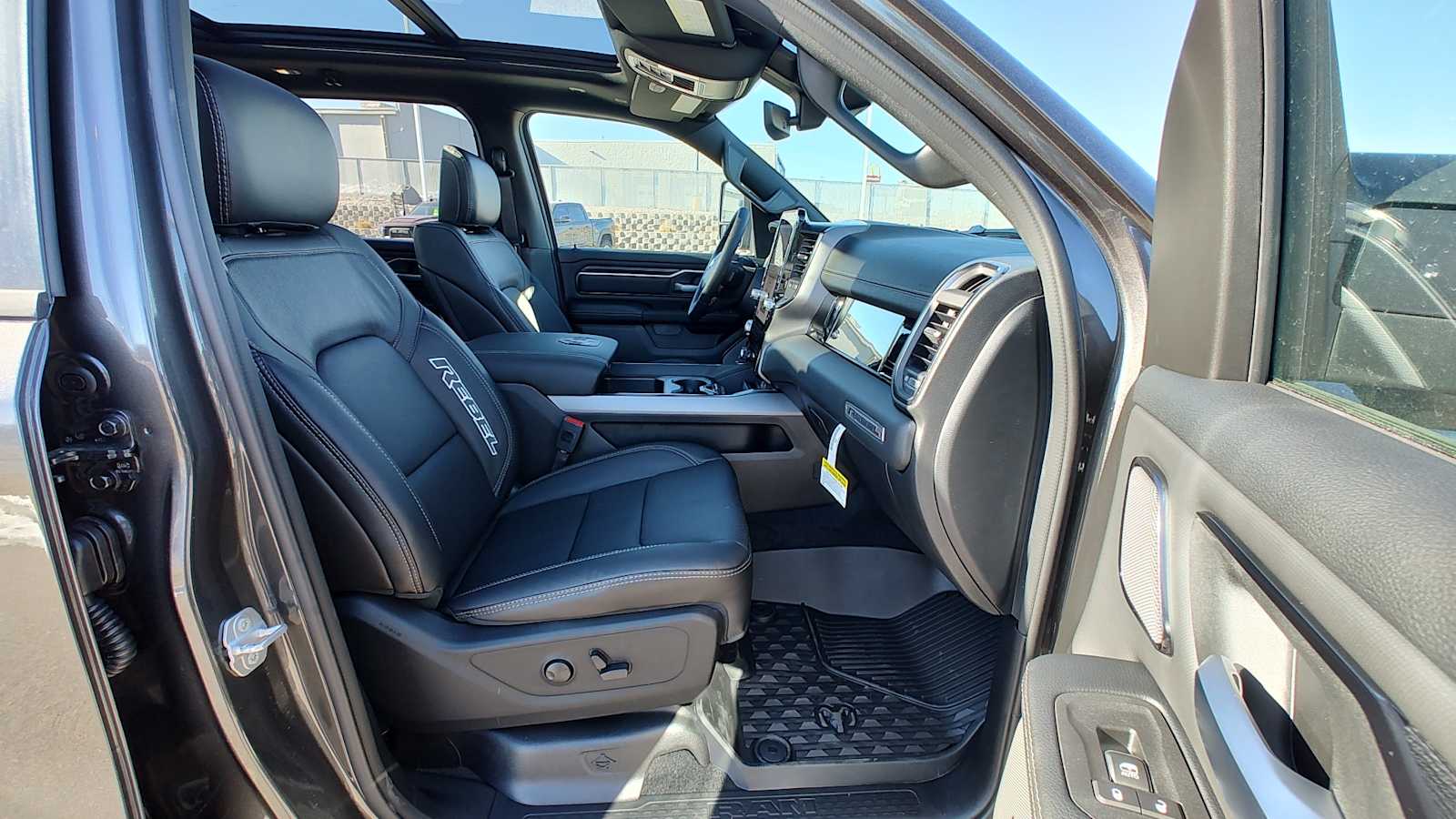 Thumbnail: 2026 RAM 1500 - 14