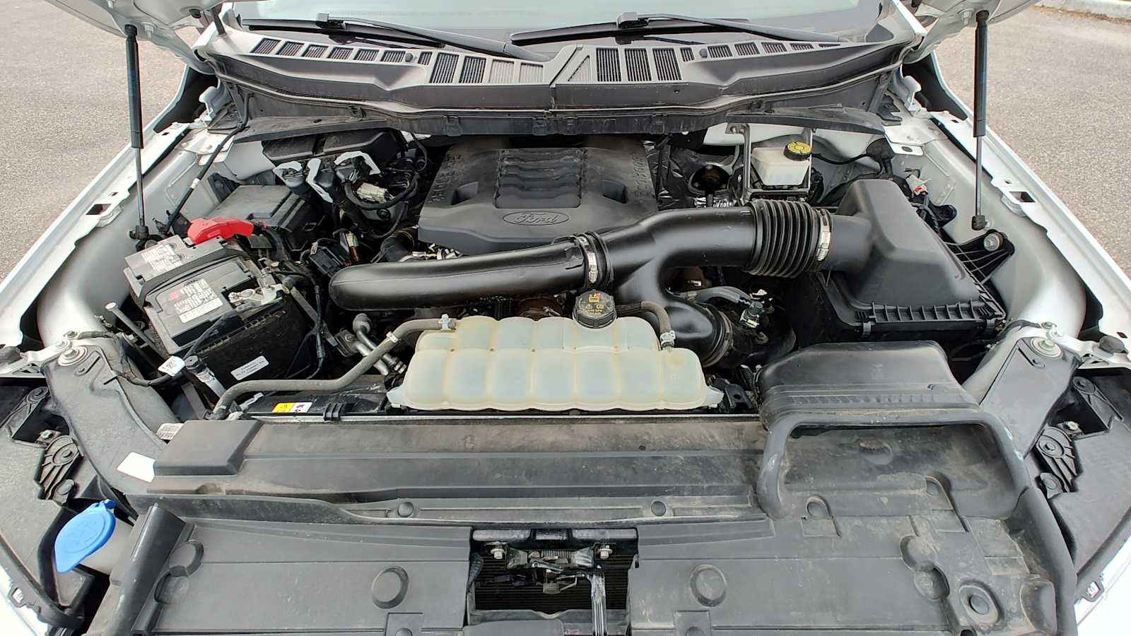 Thumbnail: 2022 Ford F-150 - 9