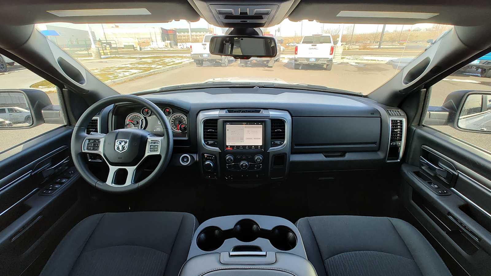 Thumbnail: 2024 RAM 1500 Classic - 10