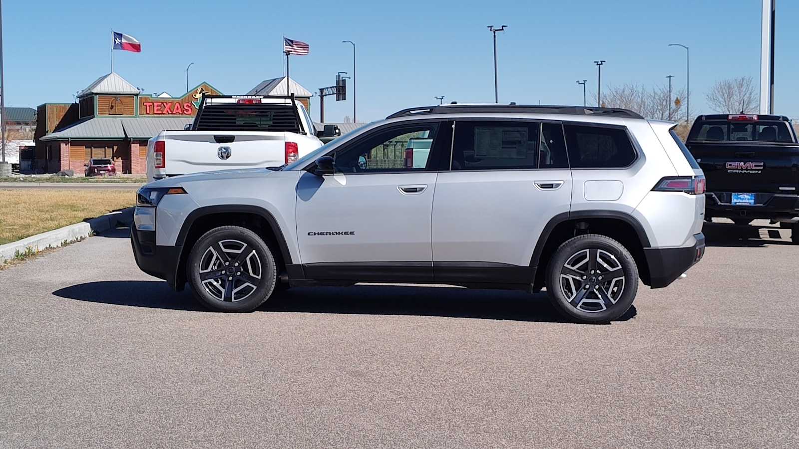 Thumbnail: 2026 Jeep Cherokee - 3