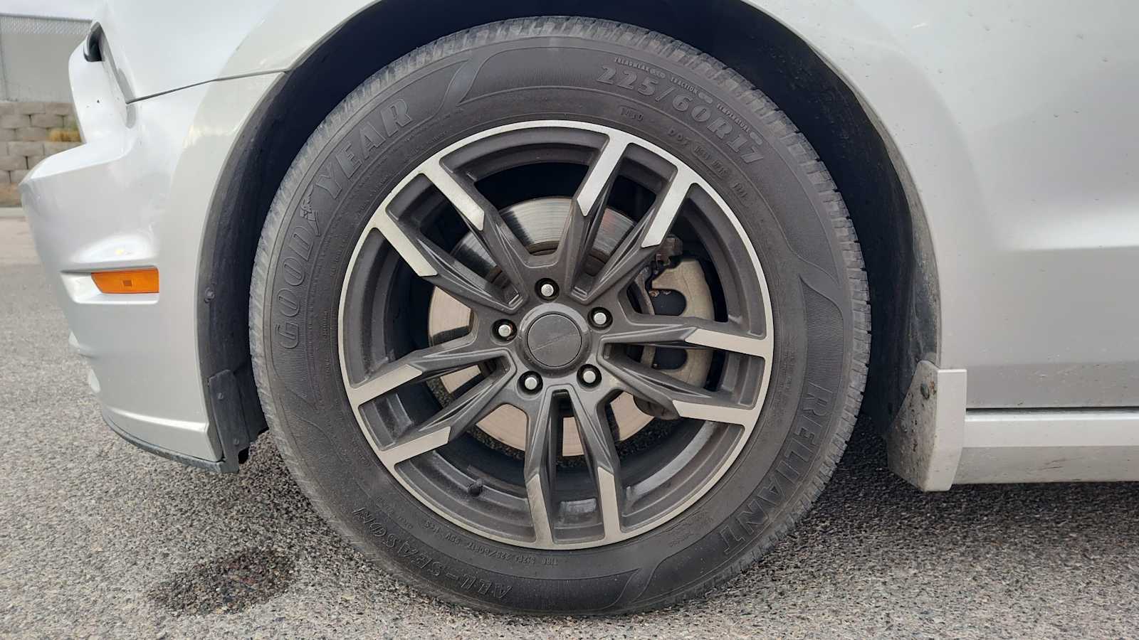 Thumbnail: 2014 Ford Mustang - 3