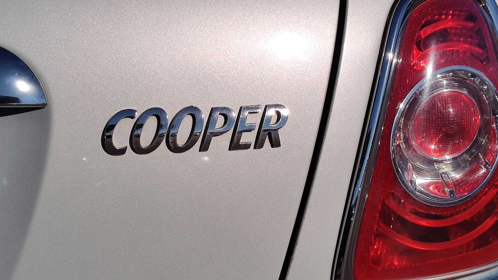 Thumbnail: 2012 MINI Cooper - 7