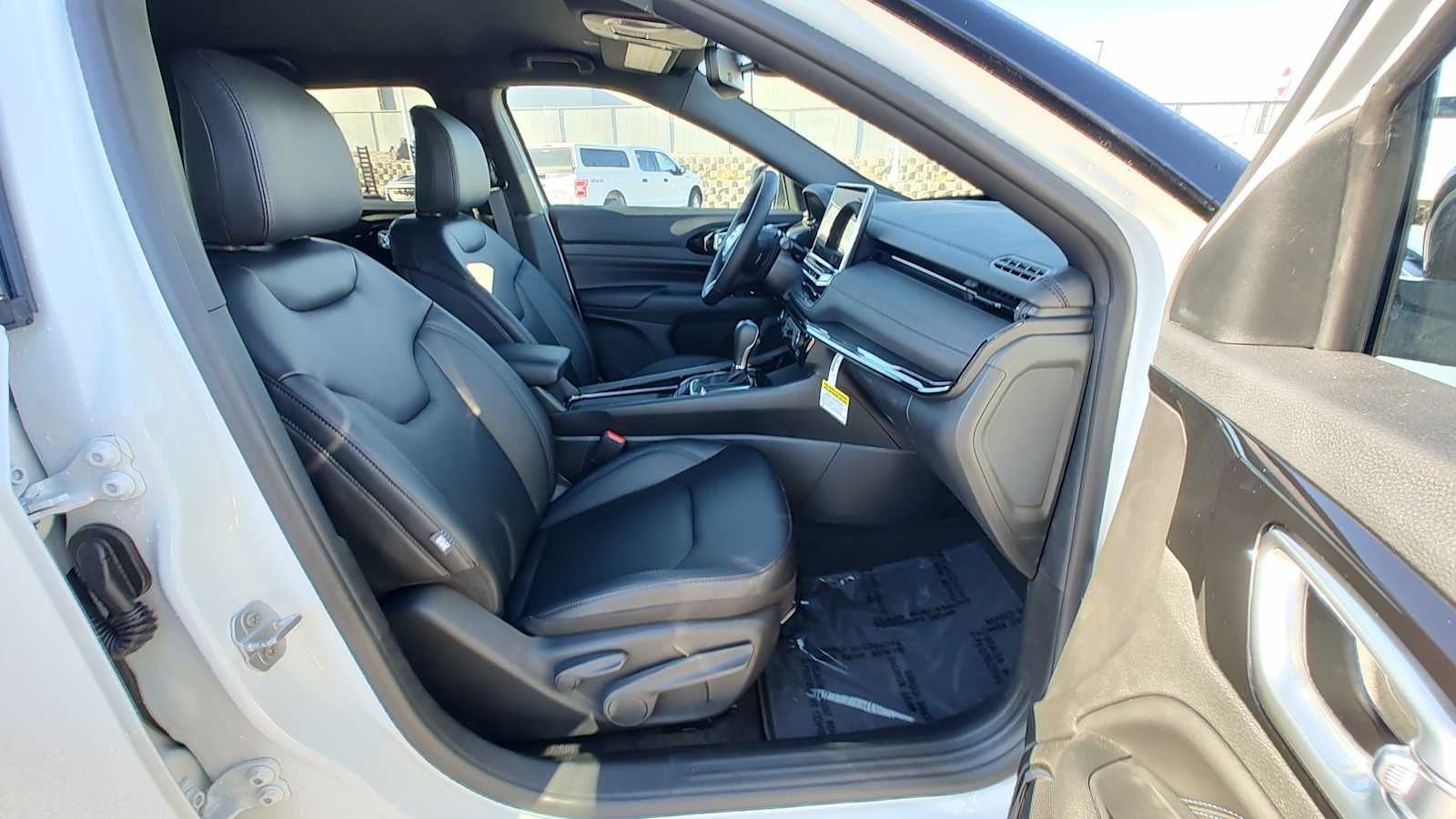 Thumbnail: 2026 Jeep Compass - 14