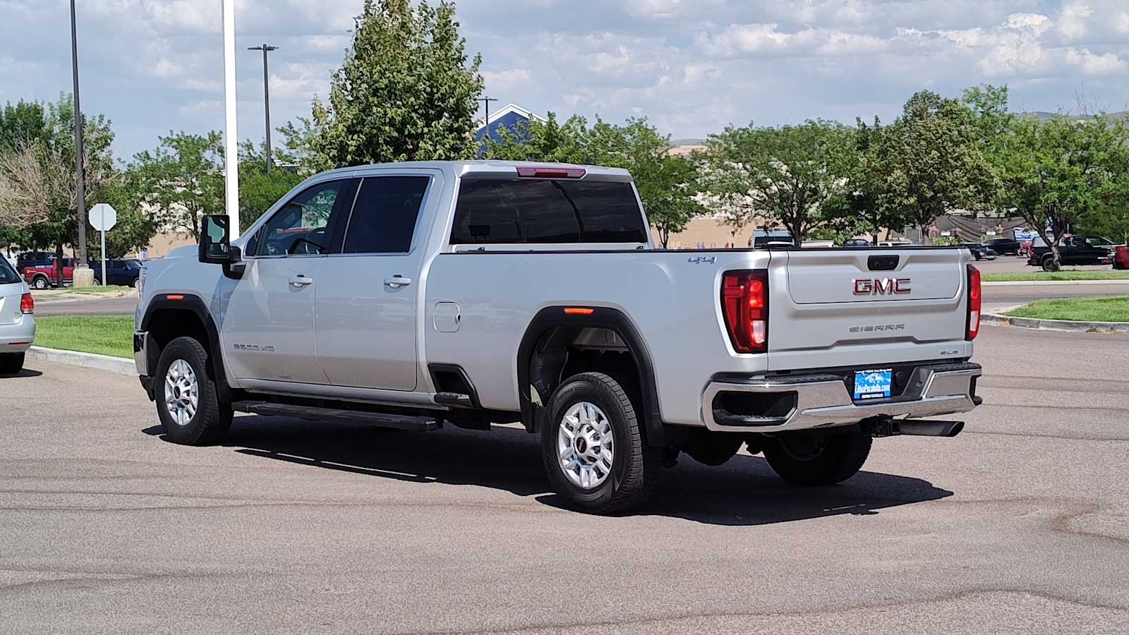 Thumbnail: 2022 GMC Sierra 2500 - 4