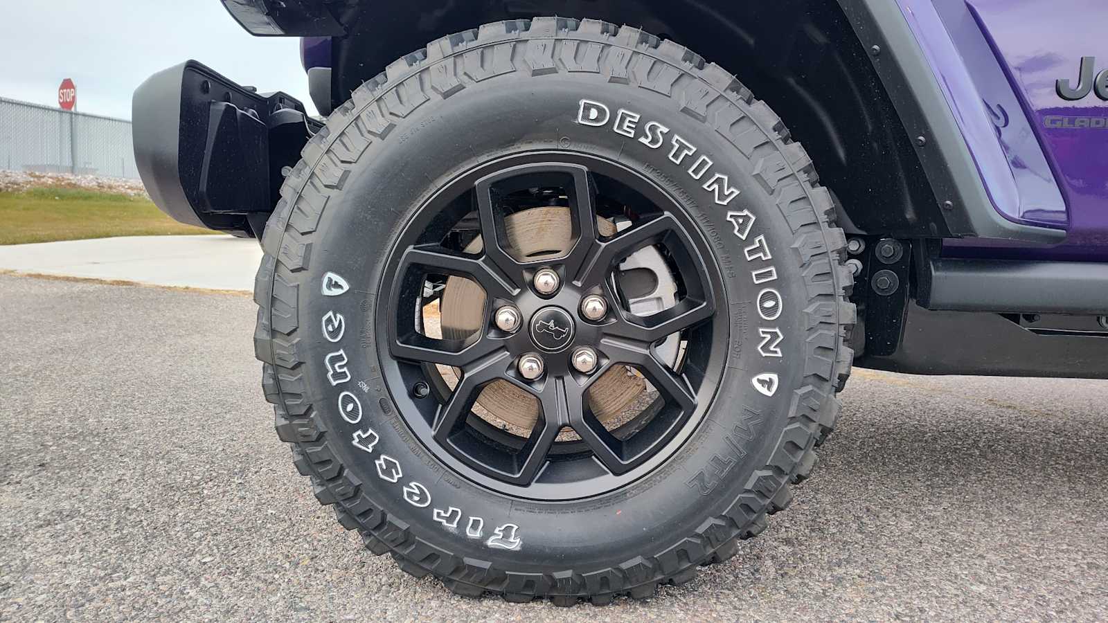 Thumbnail: 2026 Jeep Gladiator - 8