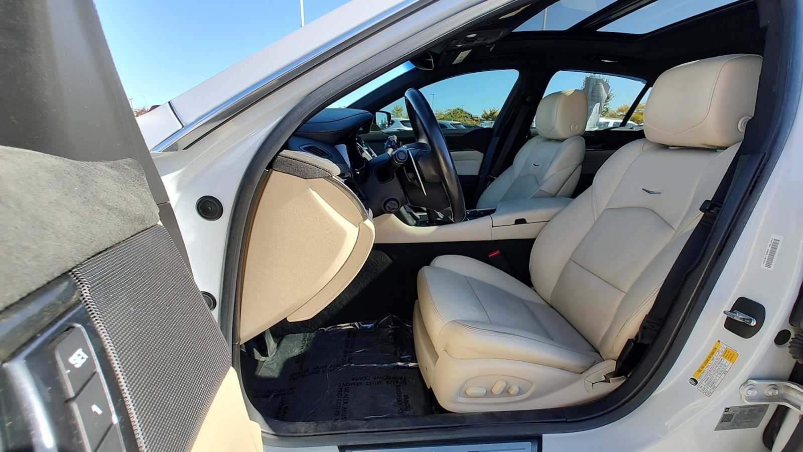 Thumbnail: 2019 Cadillac CTS - 11