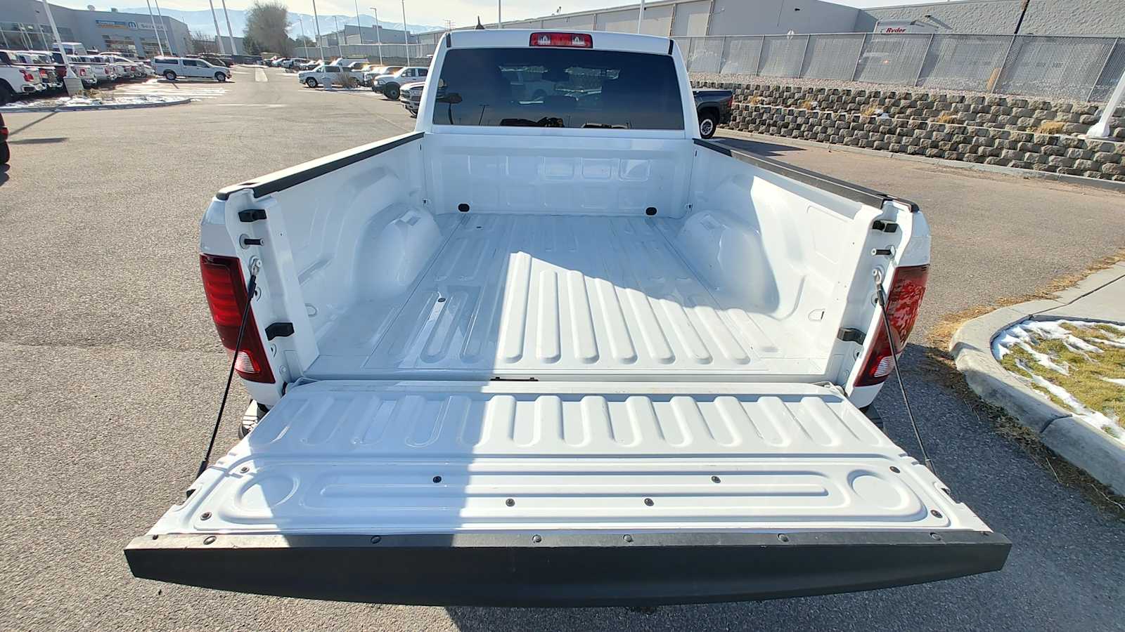 Thumbnail: 2024 RAM 1500 Classic - 19