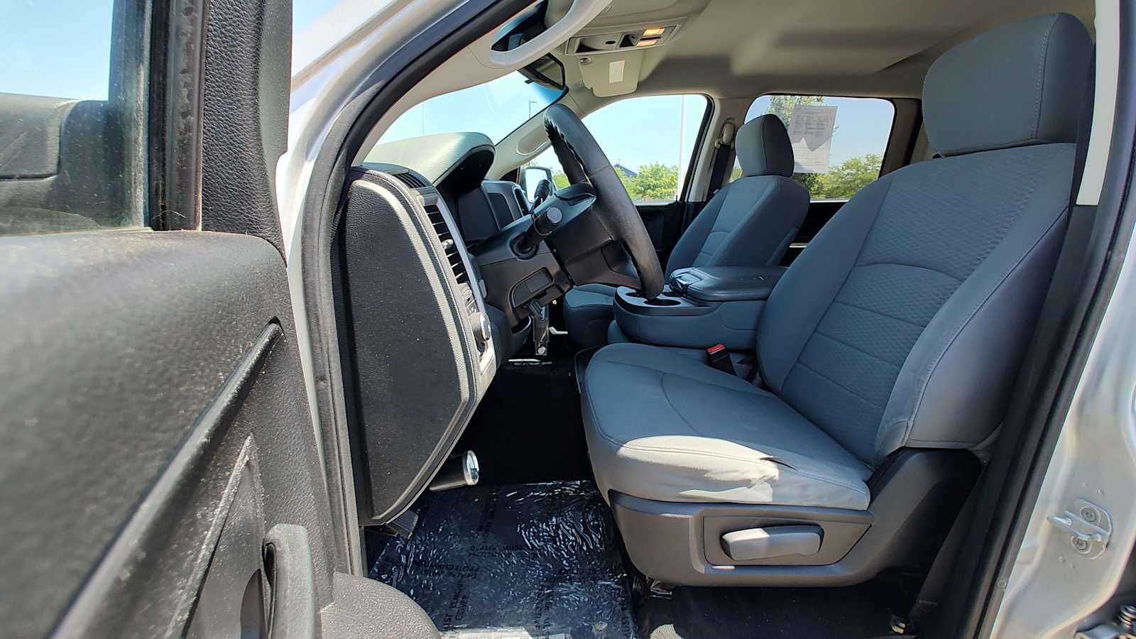 Thumbnail: 2013 RAM 1500 - 11