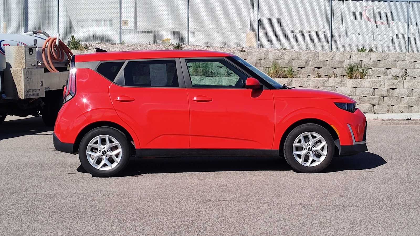 Thumbnail: 2023 Kia Soul - 23