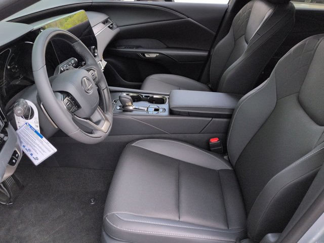 2026 Lexus RX 350h Premium - Photo 17