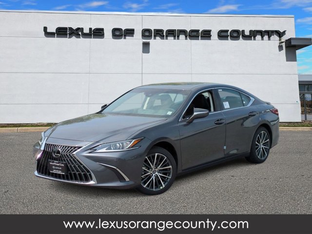 2025 Lexus ES 350 -
                  Middletown, NY