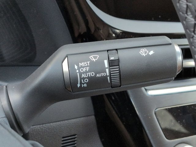 Thumbnail: 2025 Lexus ES - 28