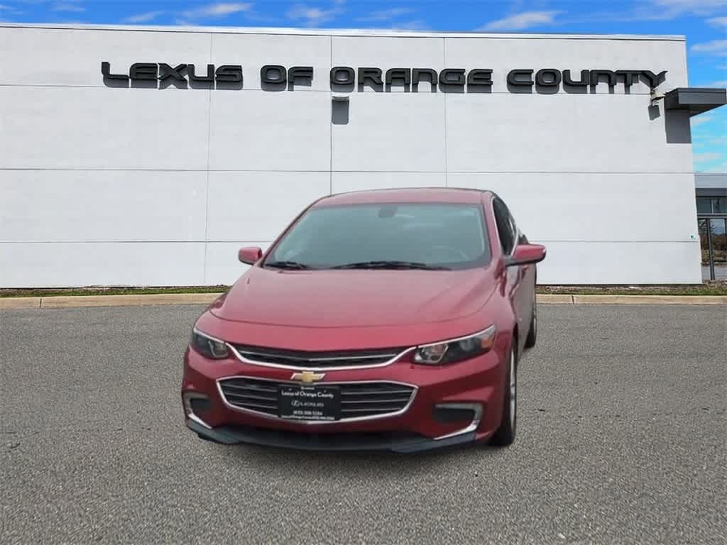 Thumbnail: 2016 Chevrolet Malibu - 3