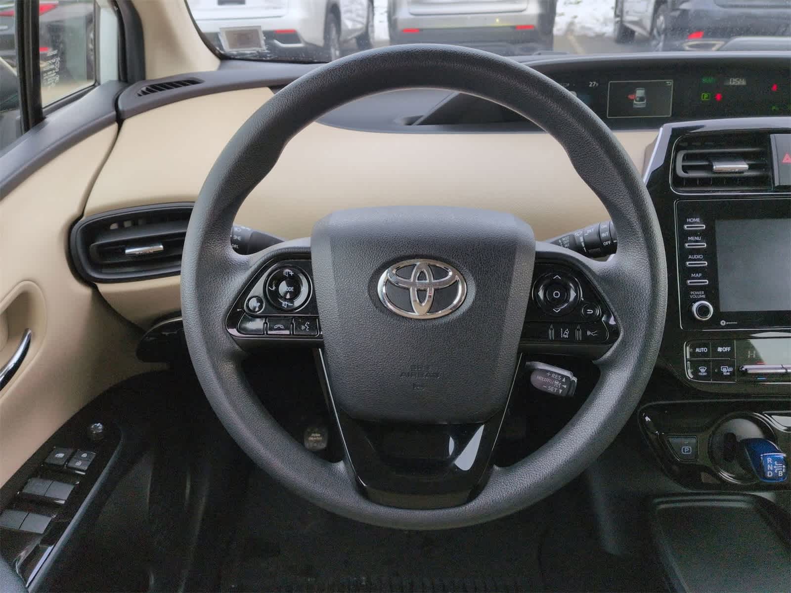 Thumbnail: 2022 Toyota Prius - 22