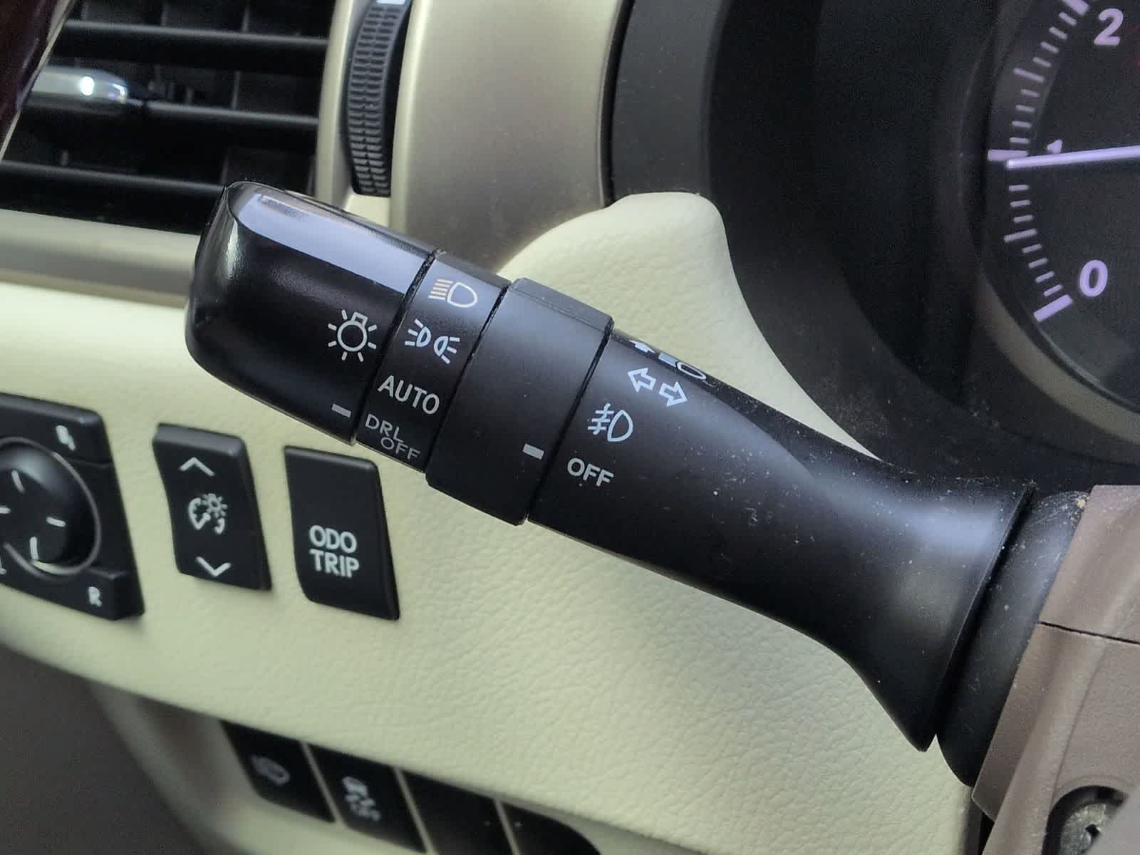 Thumbnail: 2015 Lexus GX - 29