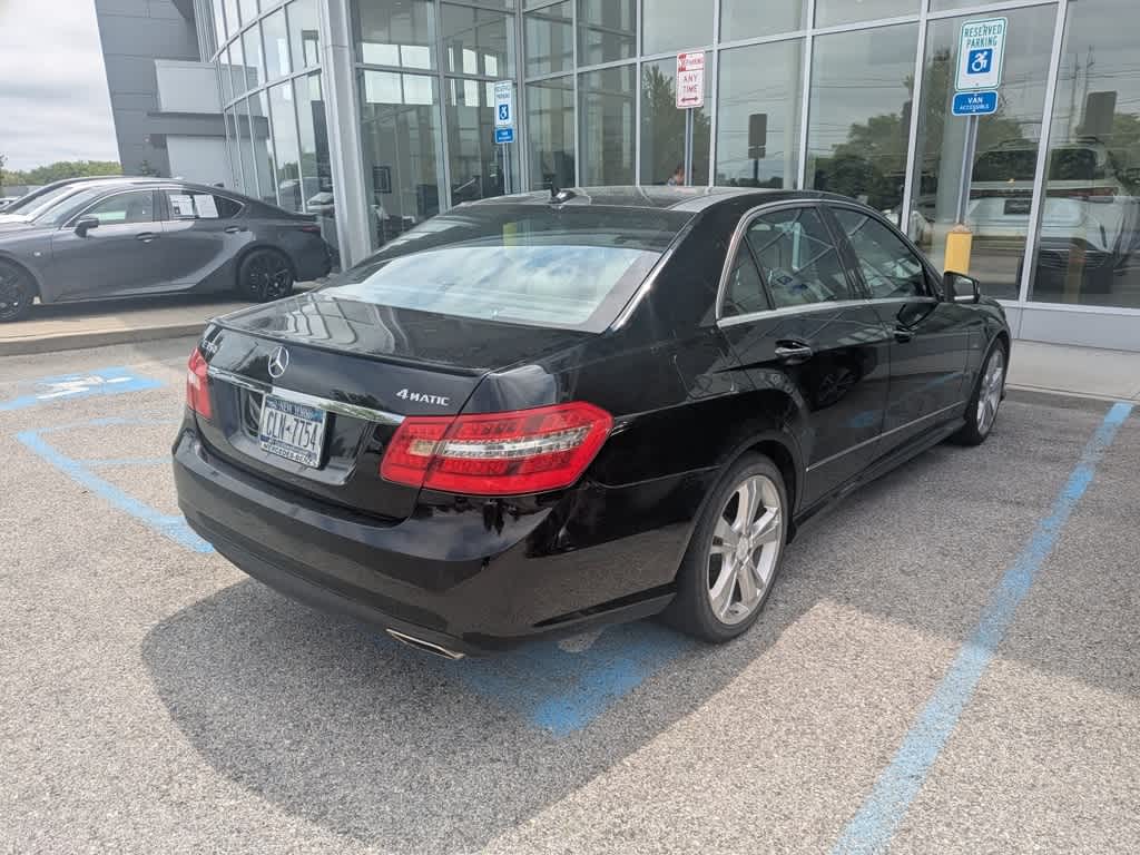 Thumbnail: 2012 Mercedes-Benz E-Class - 2