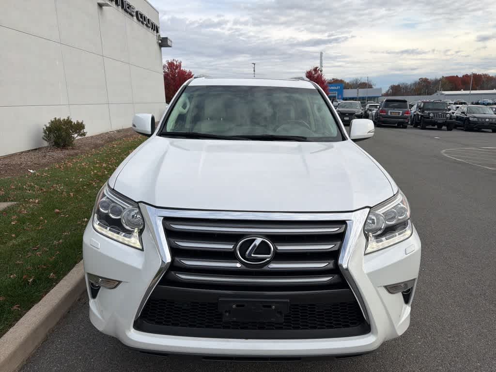Thumbnail: 2017 Lexus GX - 8