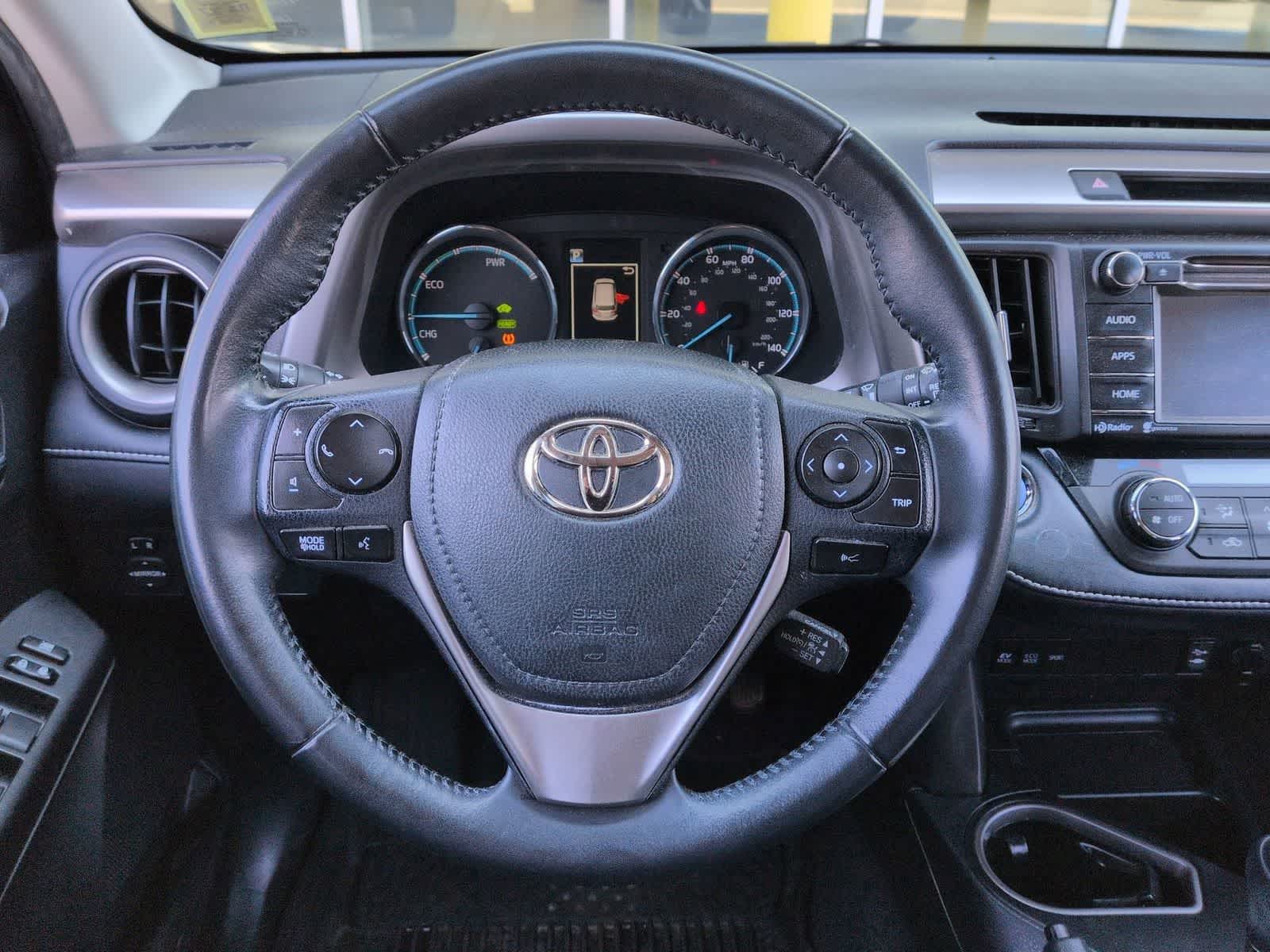 Thumbnail: 2018 Toyota RAV4 - 24