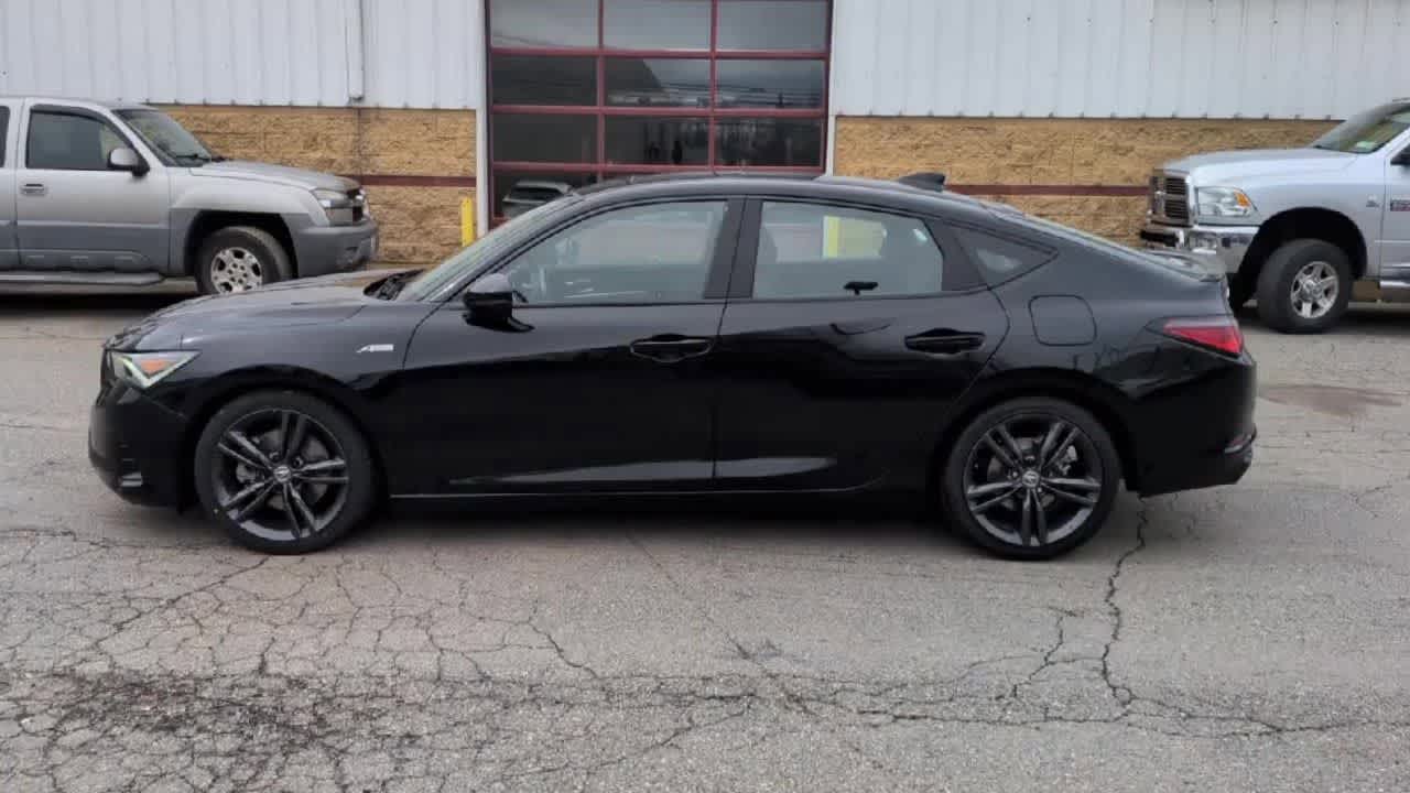 Thumbnail: 2023 Acura Integra - 5