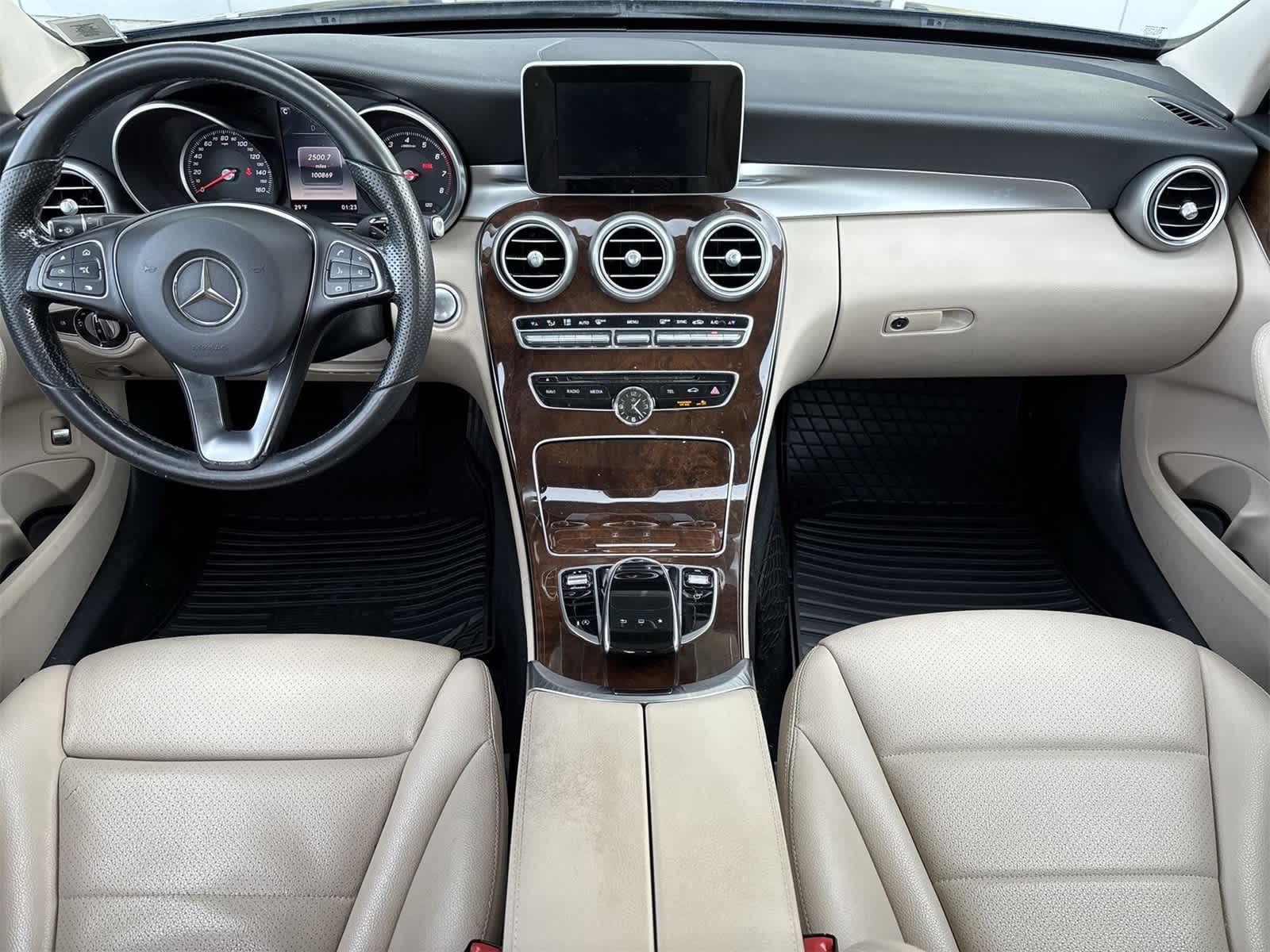 Thumbnail: 2016 Mercedes-Benz C-Class - 16