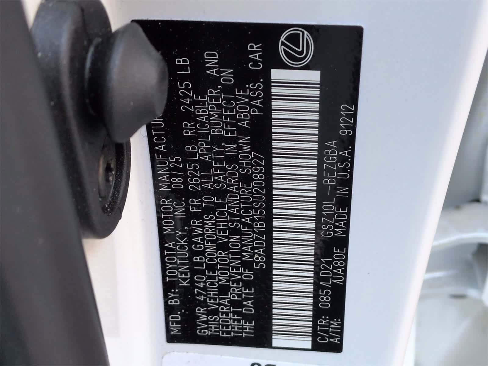 Thumbnail: 2025 Lexus ES - 37