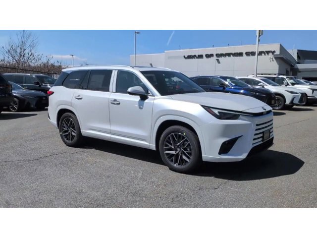 Thumbnail: 2026 Lexus TX - 2