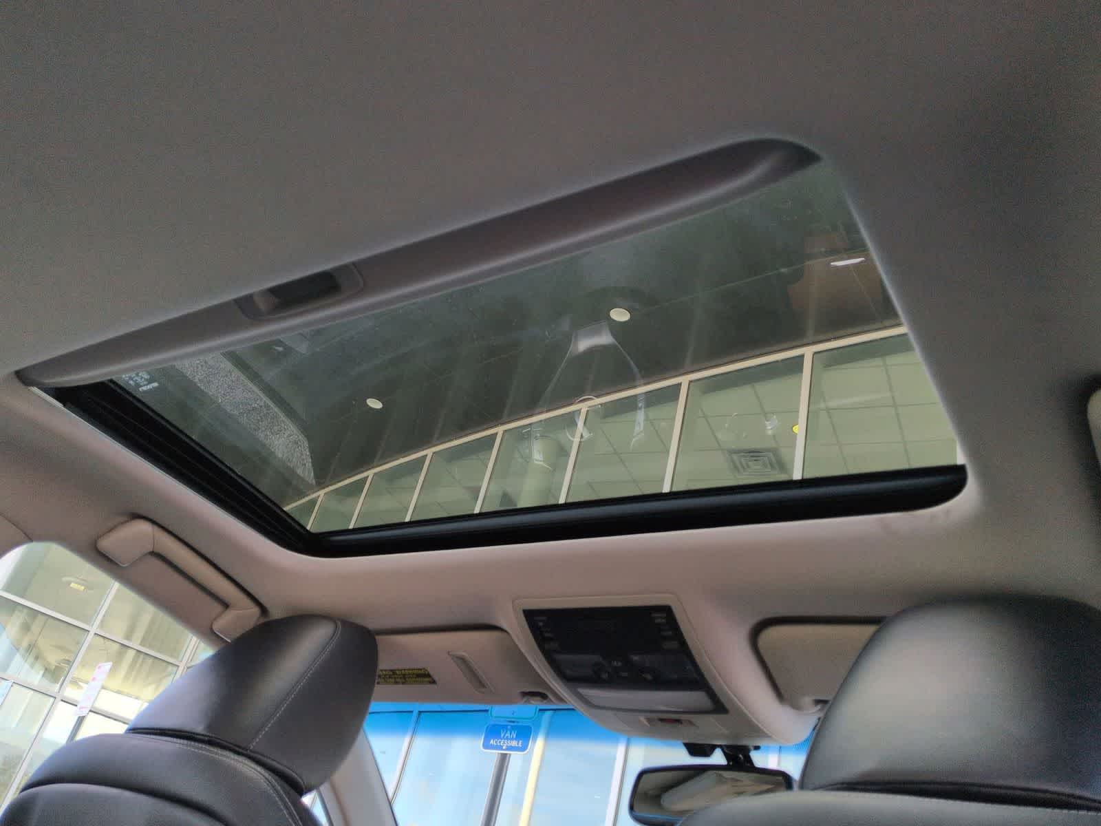 Thumbnail: 2013 Lexus GS - 23