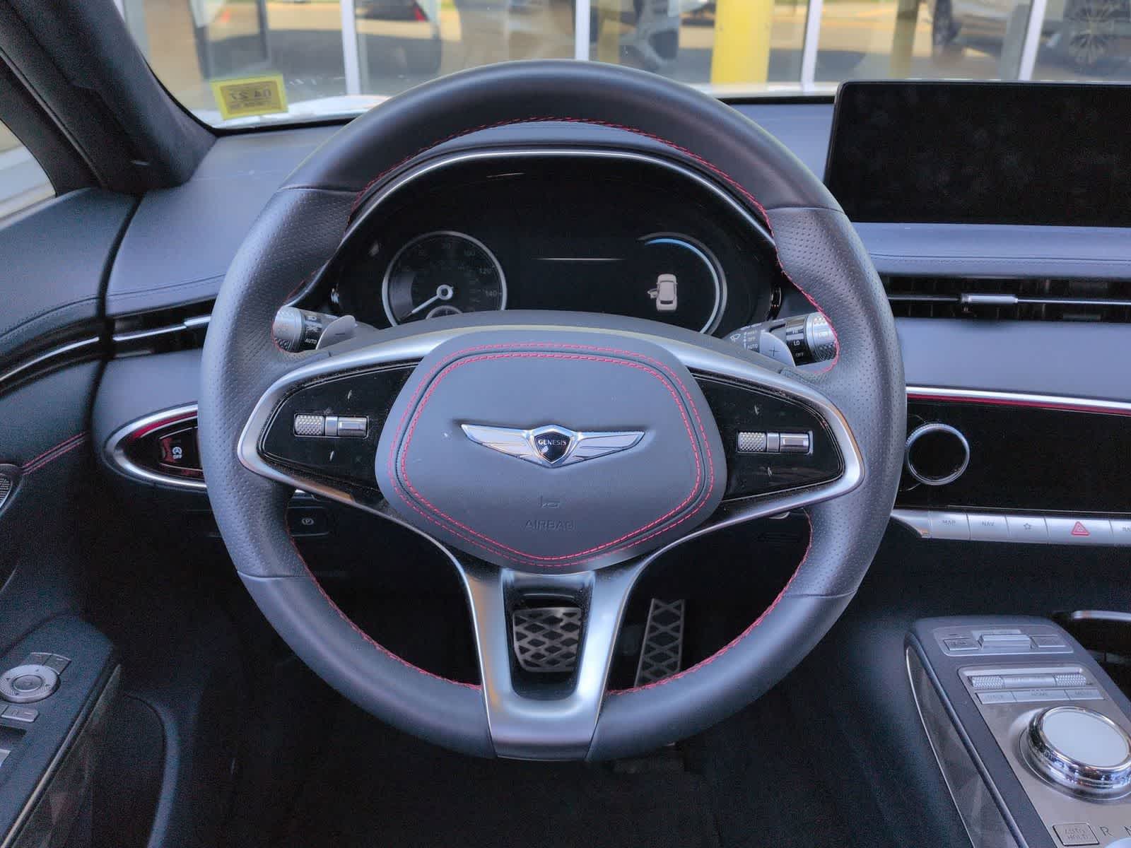 Thumbnail: 2022 Genesis GV70 - 25