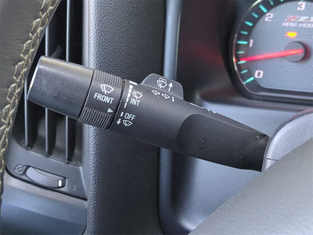 Thumbnail: 2014 Chevrolet Silverado 1500 - 27