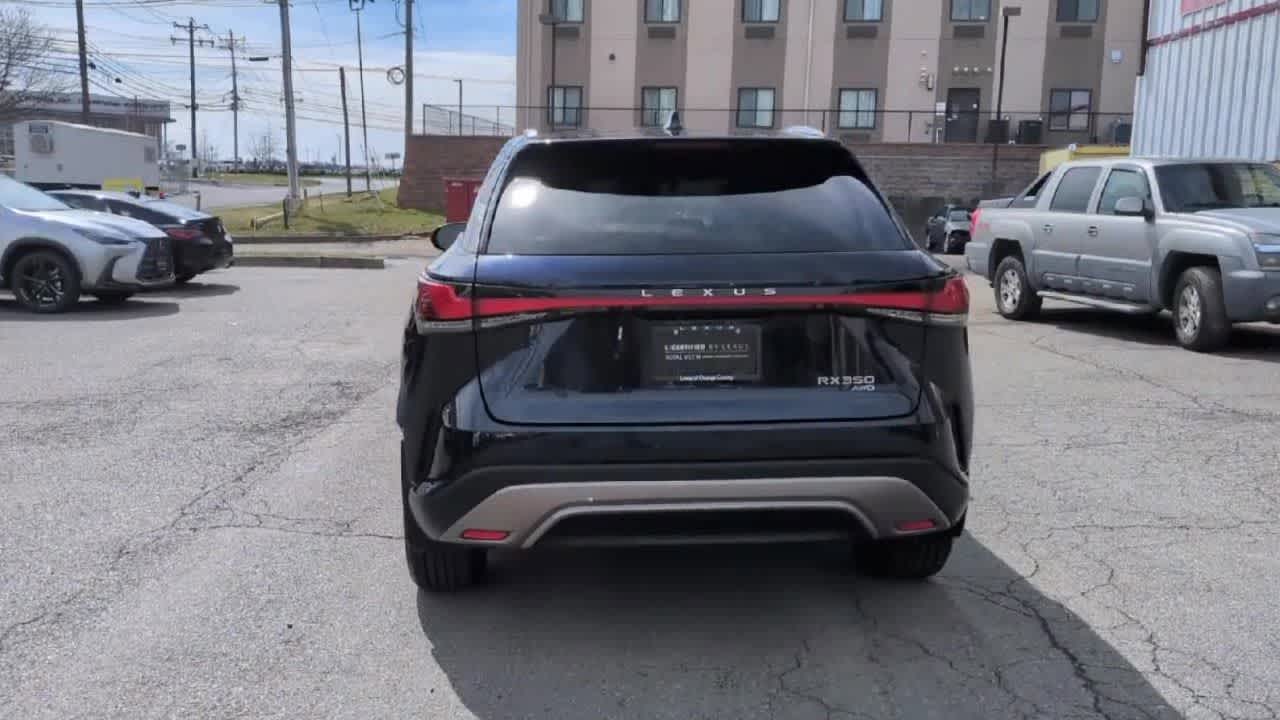 Thumbnail: 2023 Lexus RX - 7