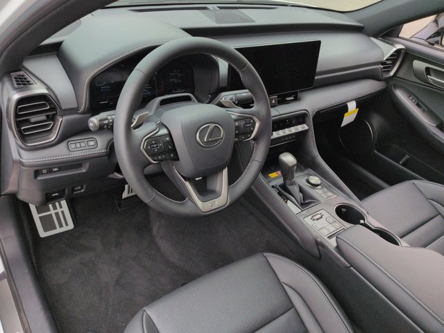 2026 Lexus IS 350 F SPORT - Photo 10