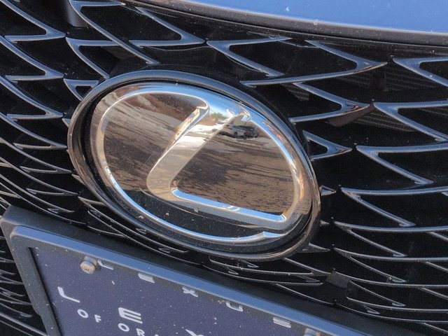 Thumbnail: 2025 Lexus IS - 12