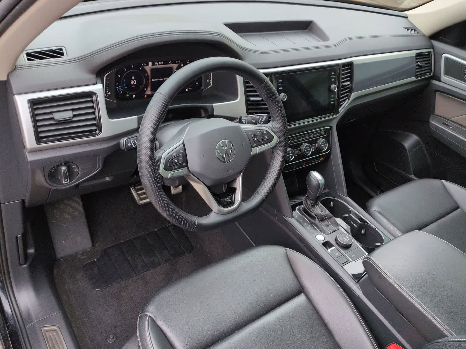 Thumbnail: 2023 Volkswagen Atlas - 10